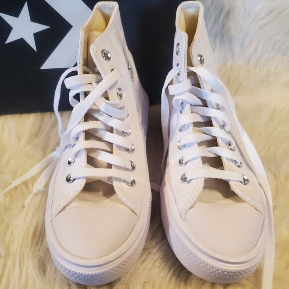 NEW Converse WMNS CTAS MOVE WHITE 568498C Platforms Sneakers - Picture 2 of 10